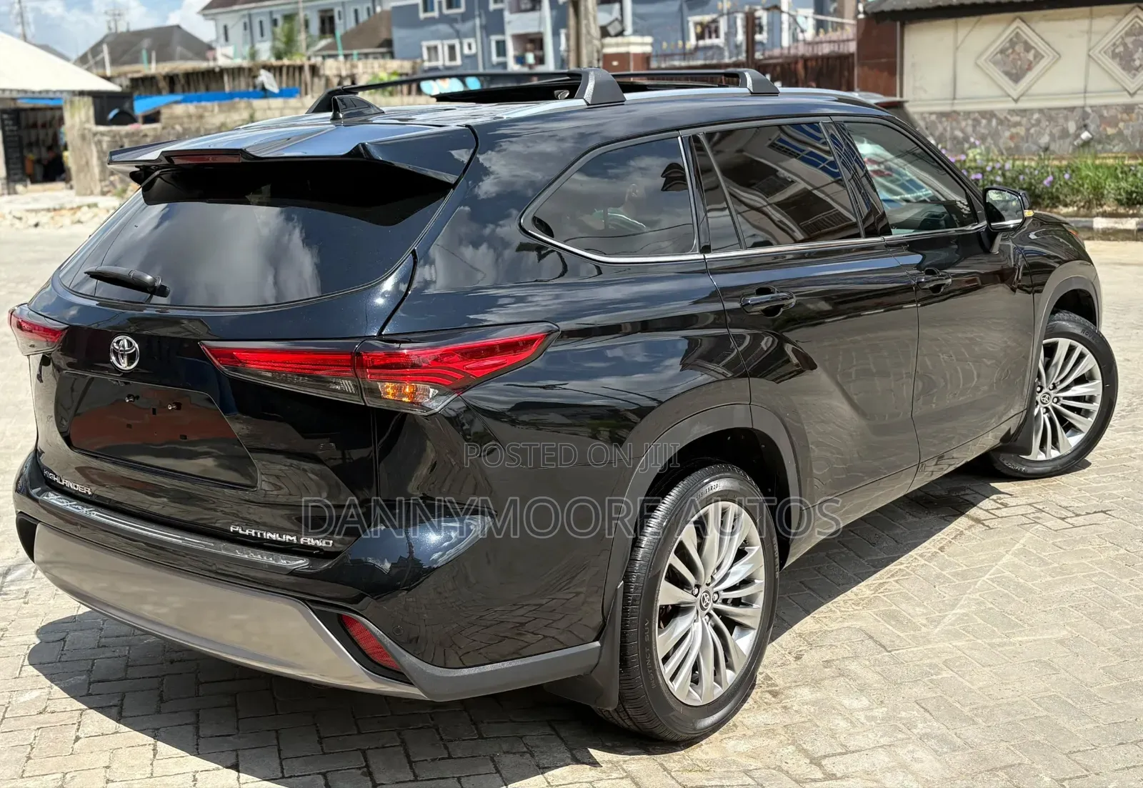 Toyota Highlander Platinum 2022 Black