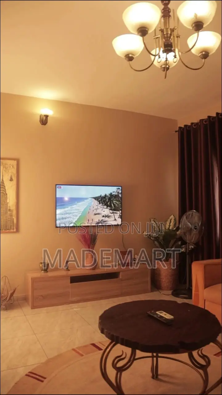 Luxury 2BR Apartment Utako, Abuja | 24/7power|Wifi