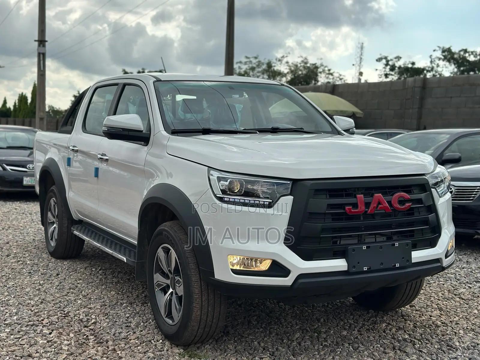 New JAC T8 2026 White