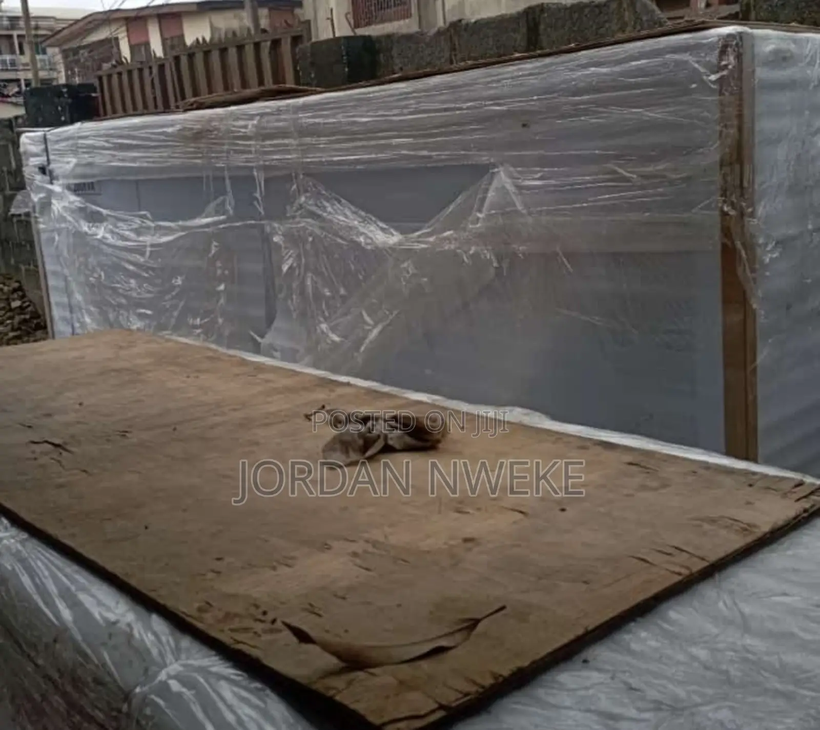 :(40kva) Perkins Soundproof Diesel Generator With Warranty on It