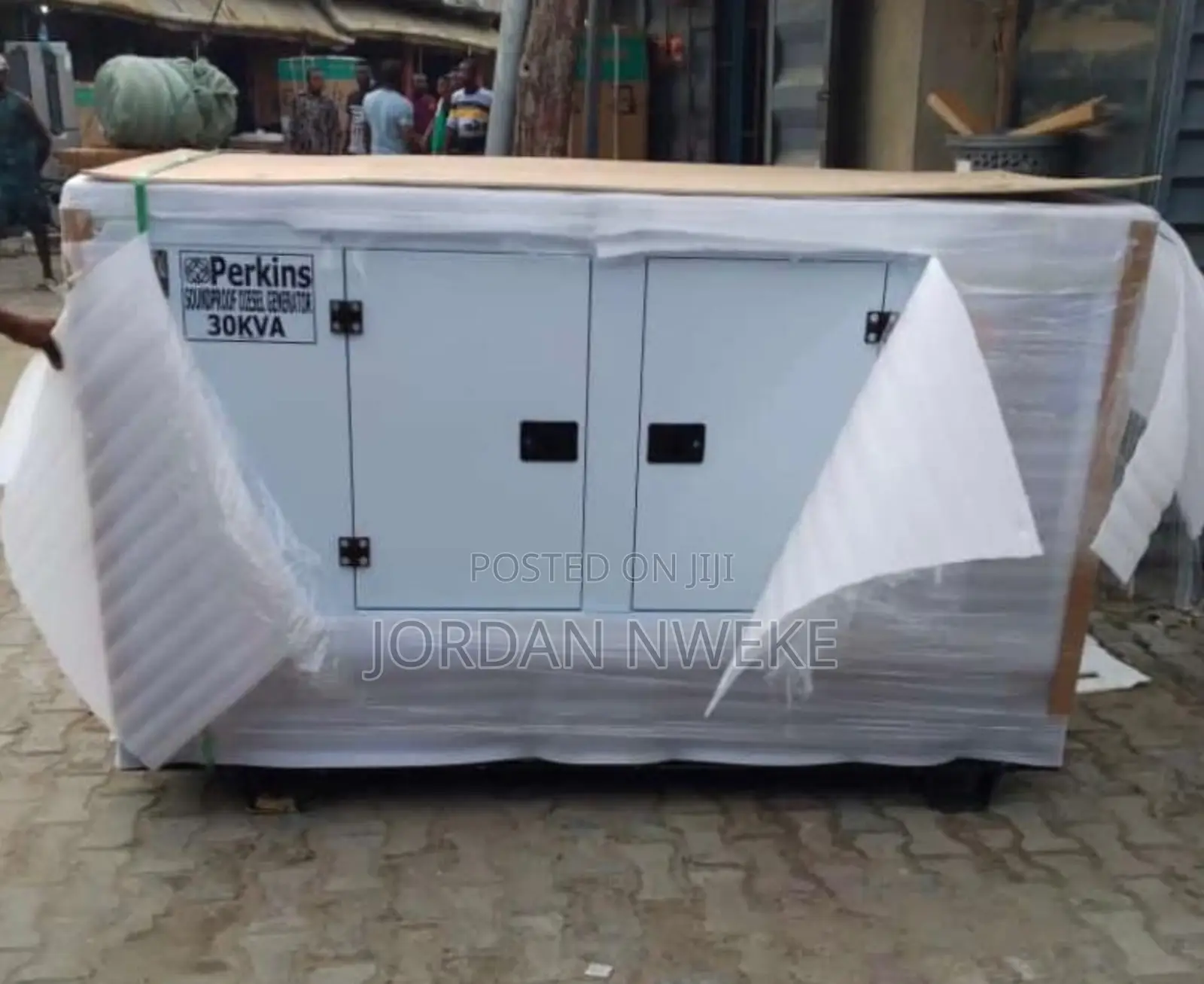 :(30kva) Perkins Soundproof Diesel Generator With Warranty on It