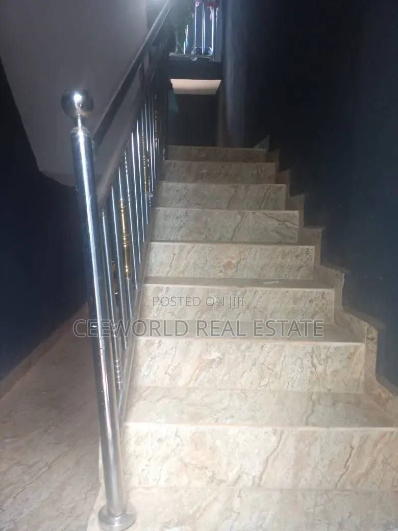 1bdrm Apartment in Main Ire Akari, Akala Express for rent