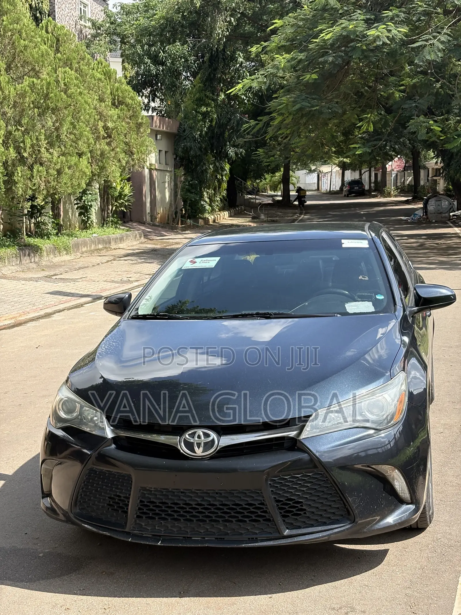 Toyota Camry SE 4dr Sedan (2.5L 4cyl 6A) 2016