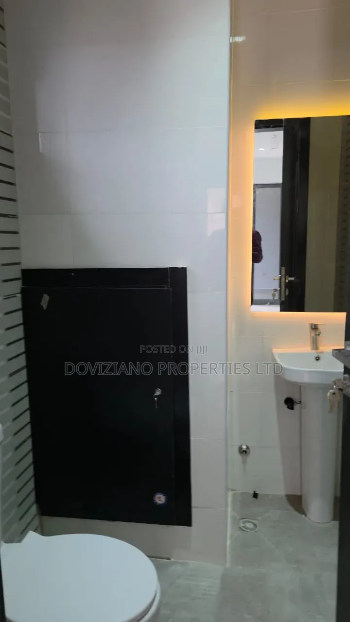 4bdrm Duplex in Adeniyi Jones for sale