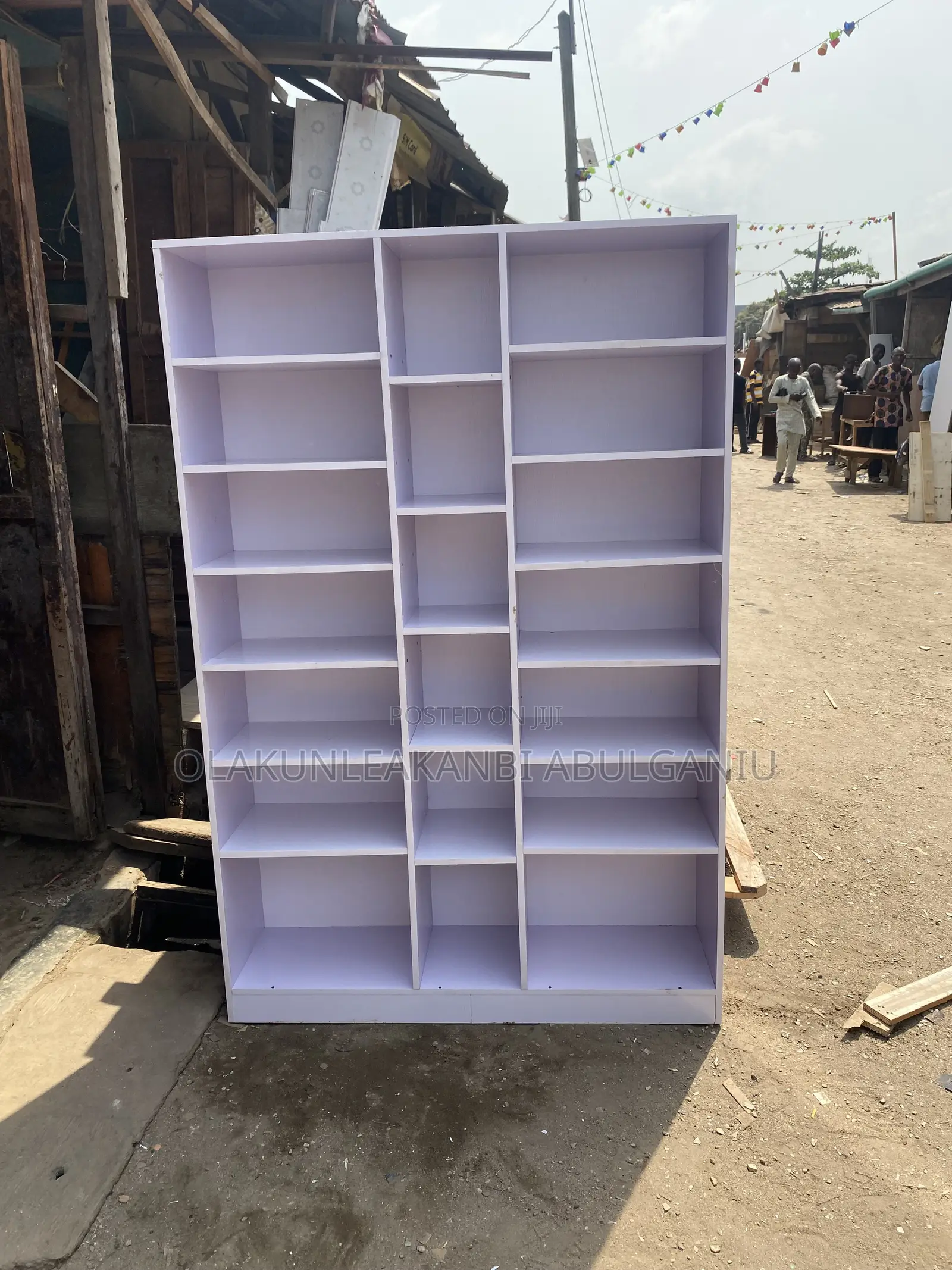 4 Ft by 6ft Shoe Rack