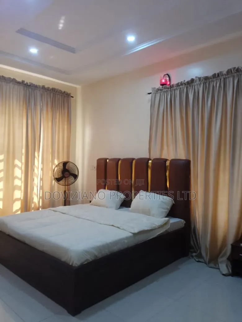 Furnished 4bdrm Duplex in Ikota for rent