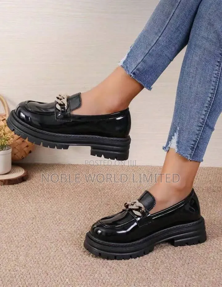 Black Corporate Glossy Shoes CK 7e