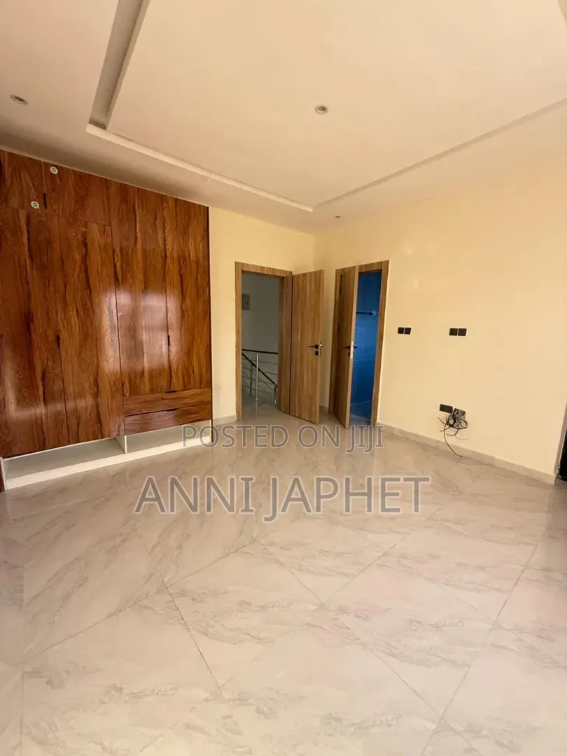 3bdrm Duplex in Capital Terrace, Eleko for sale