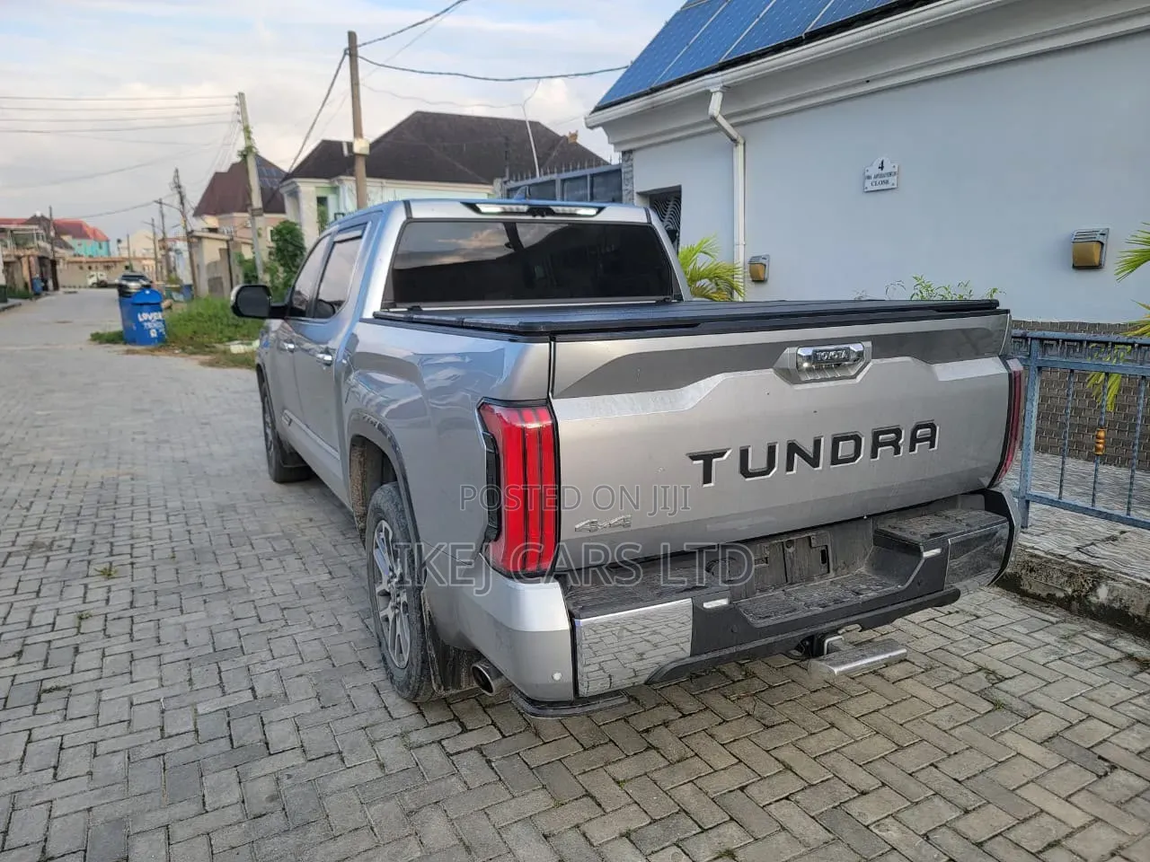 Toyota Tundra 2025 Silver