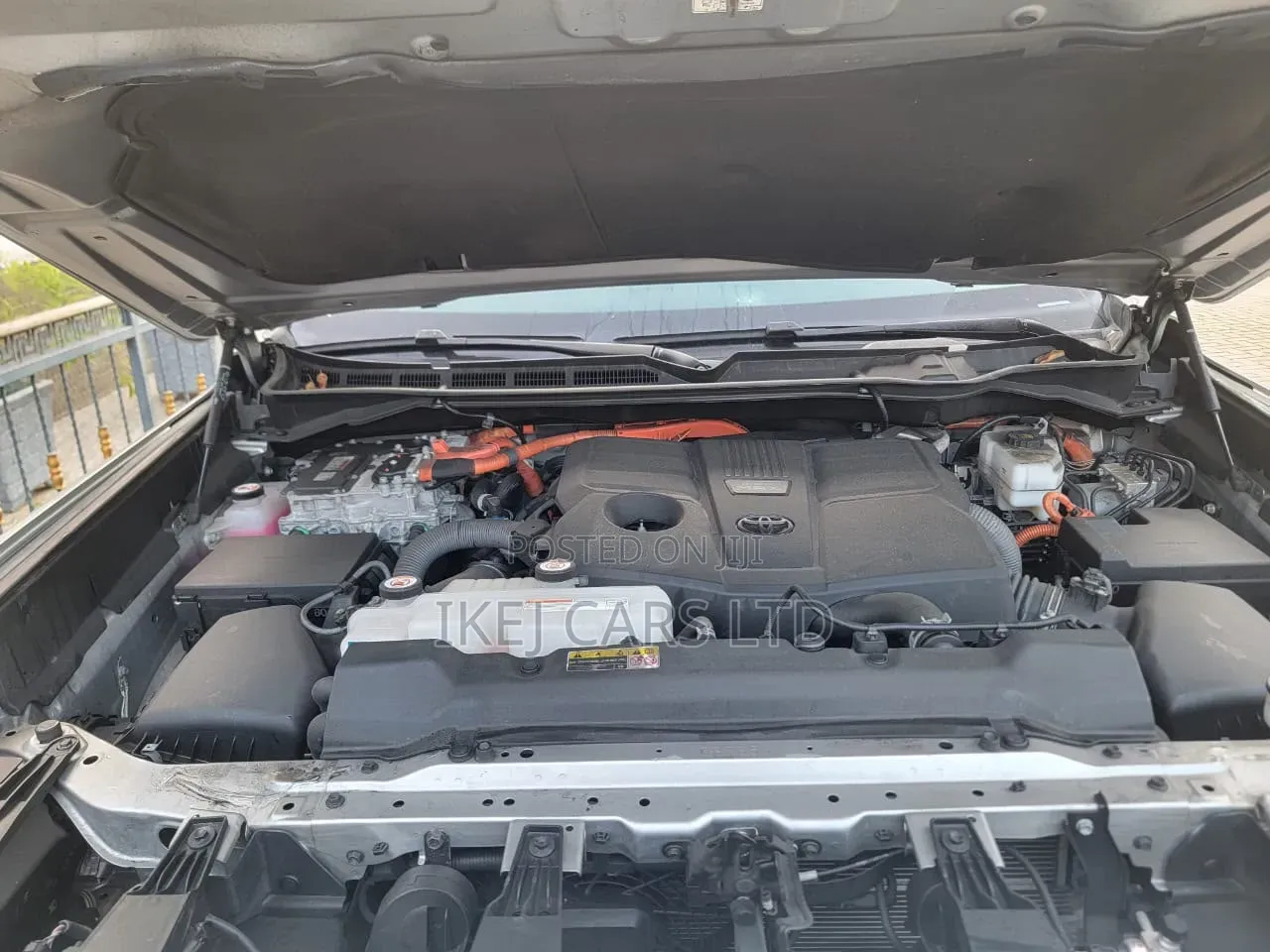 Toyota Tundra 2025 Silver