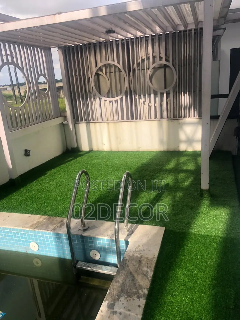 Green Grass Rugs (Strong Backing)
