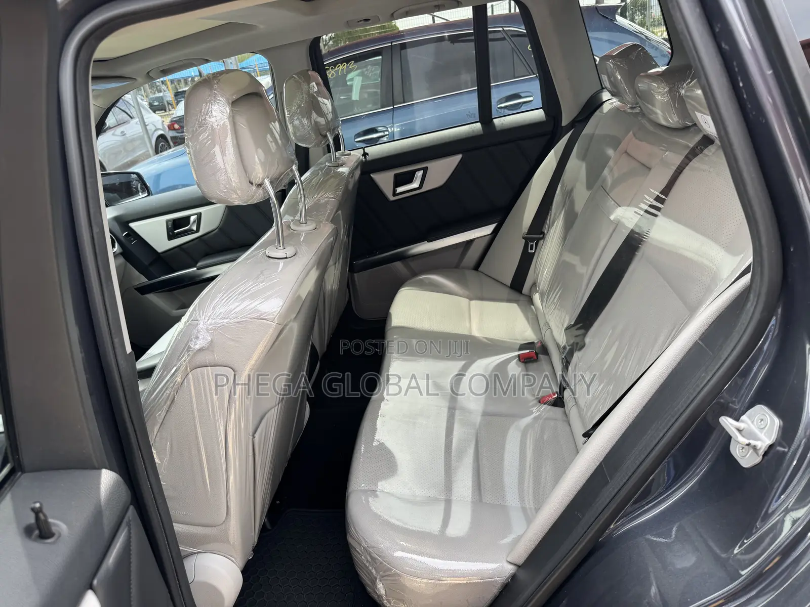 Mercedes-Benz GLK-Class 350 4MATIC 2013 Gray