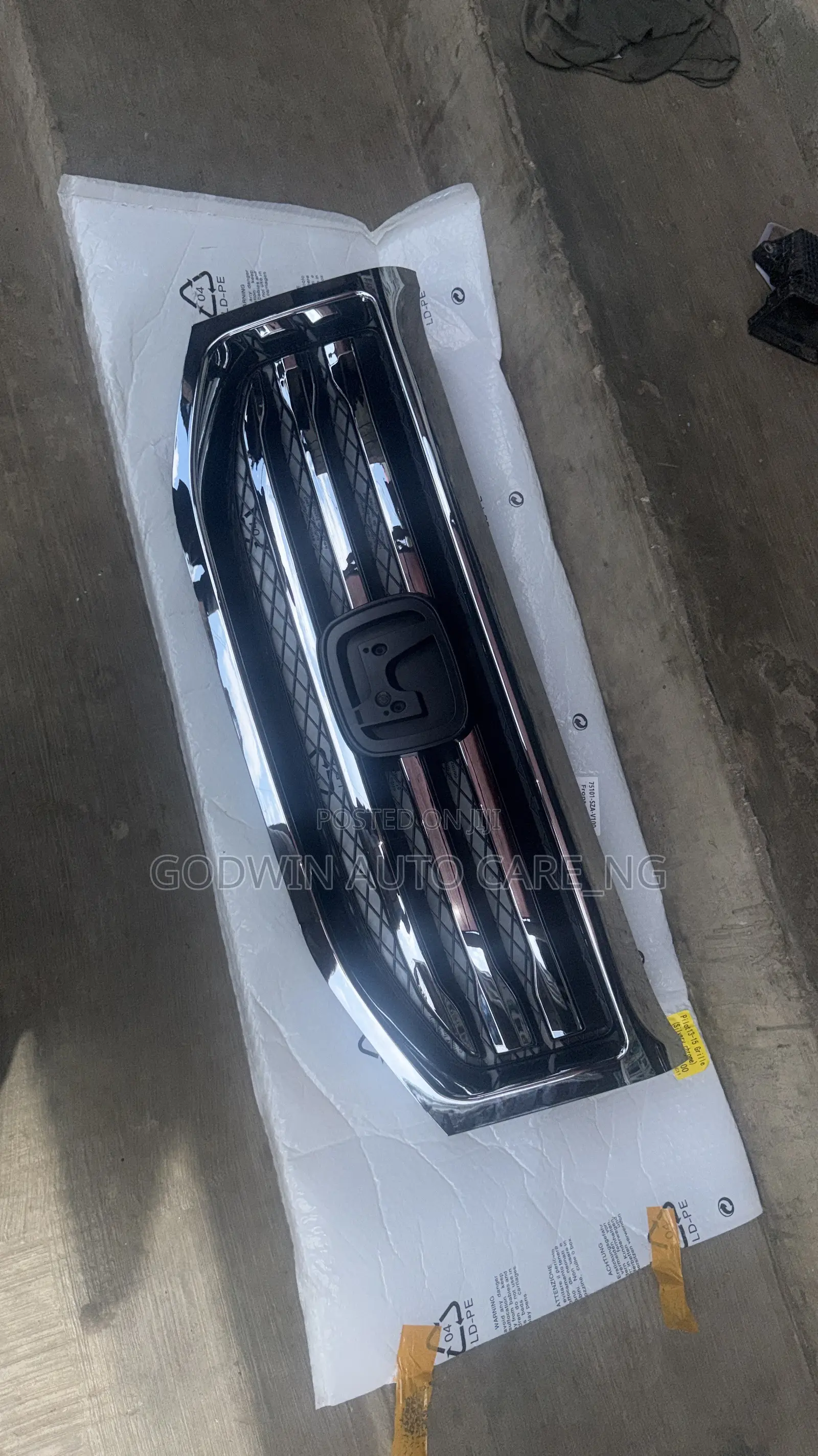Front Grille Honda Pilot 2013