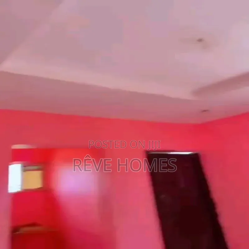 Studio Apartment in Shomolu / Shomolu for rent