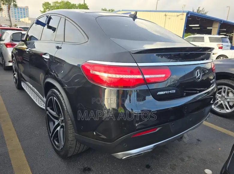 Mercedes-Benz GLE-Class 2018 Black