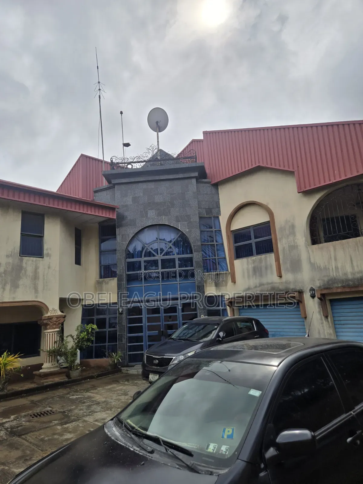 15bdrm Mansion in U Close, Festac for sale