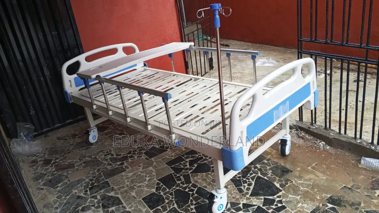 Two Crack Bed