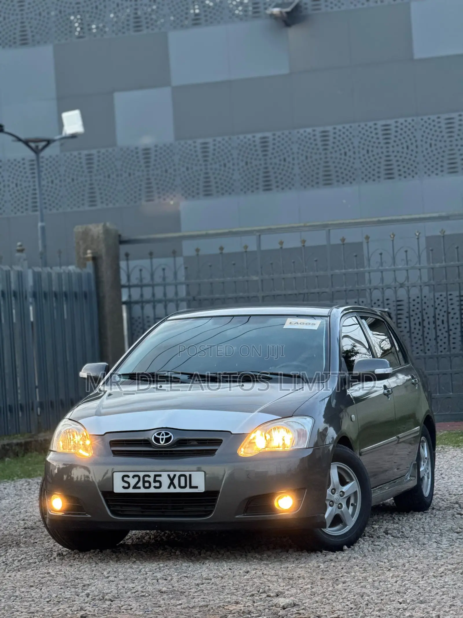 Toyota Corolla 2007 Gray