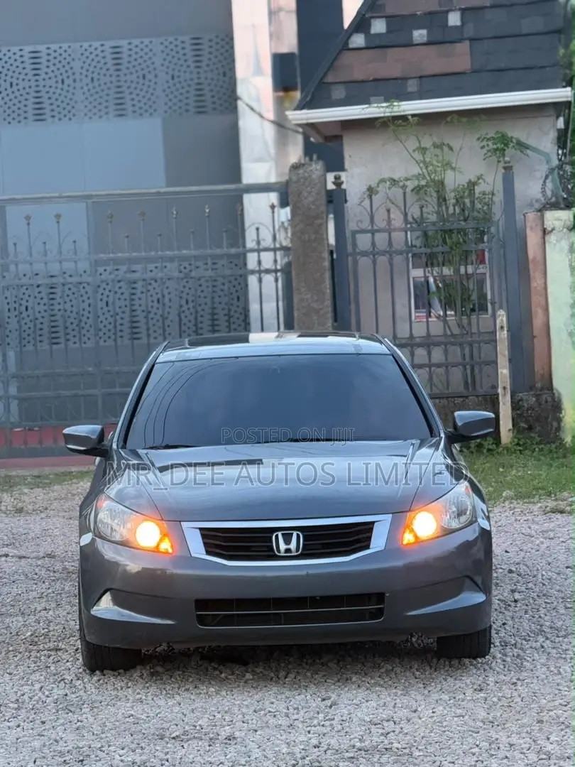 Honda Accord 2010 Gray