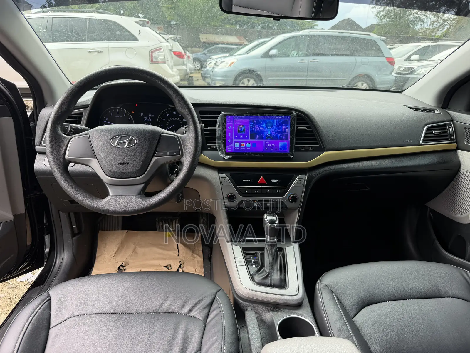 Hyundai Elantra Value Edition Sedan FWD (2.0L 4cyl 6A) 2017 Black