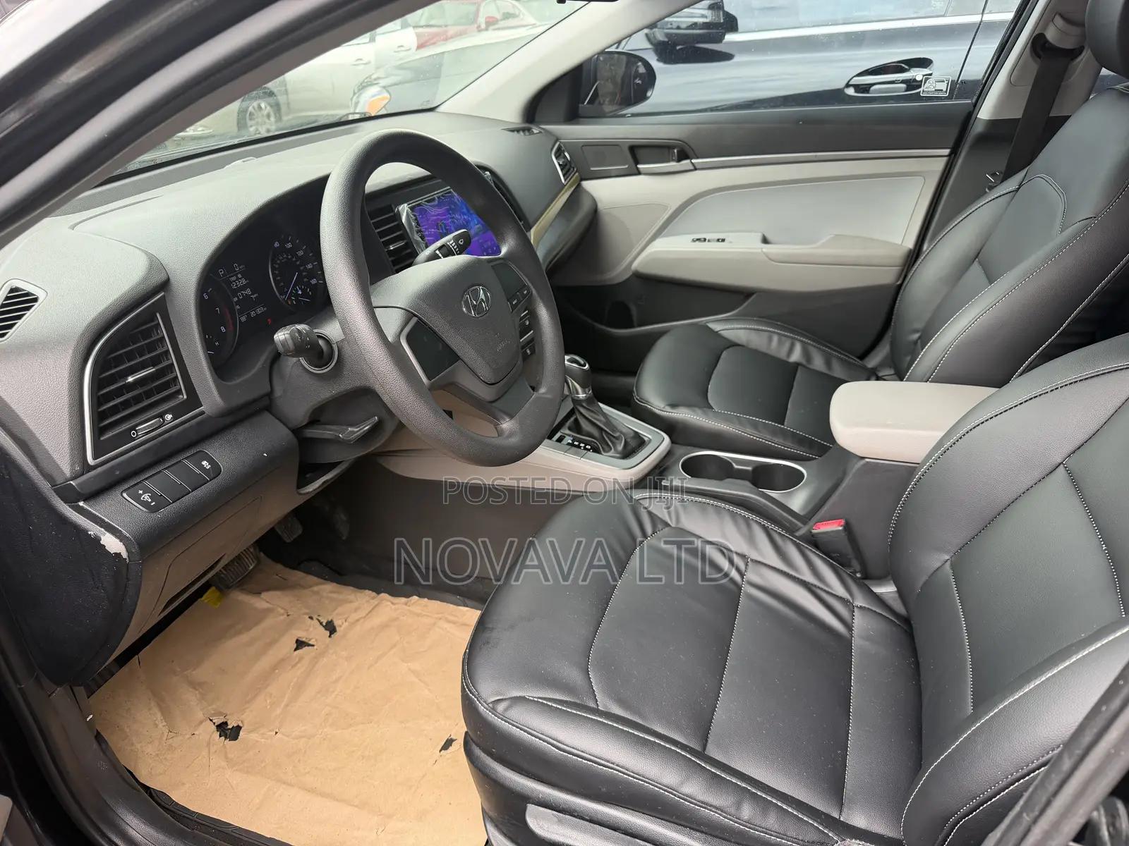 Hyundai Elantra Value Edition Sedan FWD (2.0L 4cyl 6A) 2017 Black