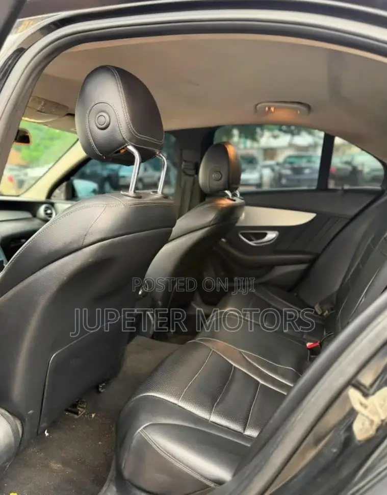 Mercedes-Benz C300 Base 4Matic Sedan AWD (2.0L 4cyl 7A) 2016 Black