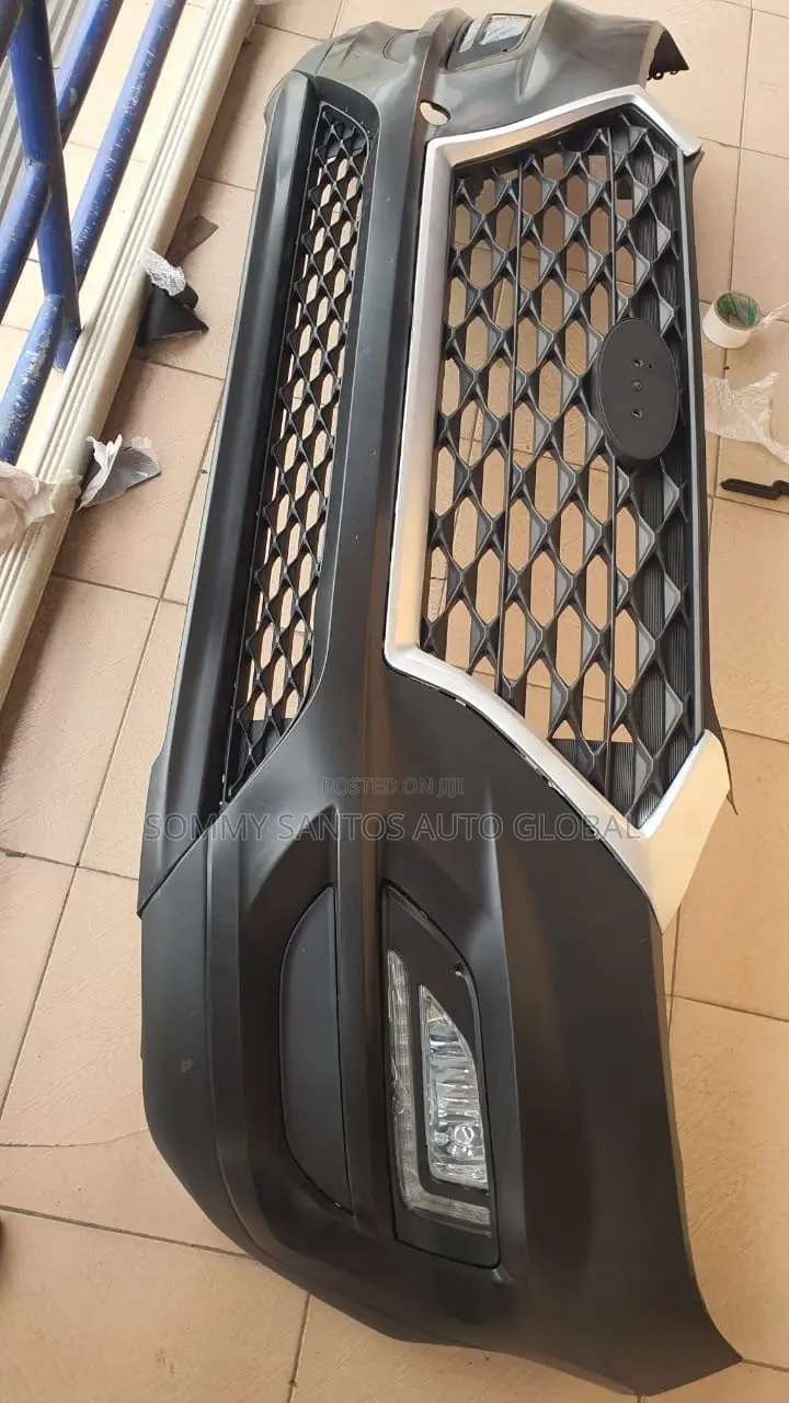 Complete Front Bumper Hyundai Tucson 2019 Available