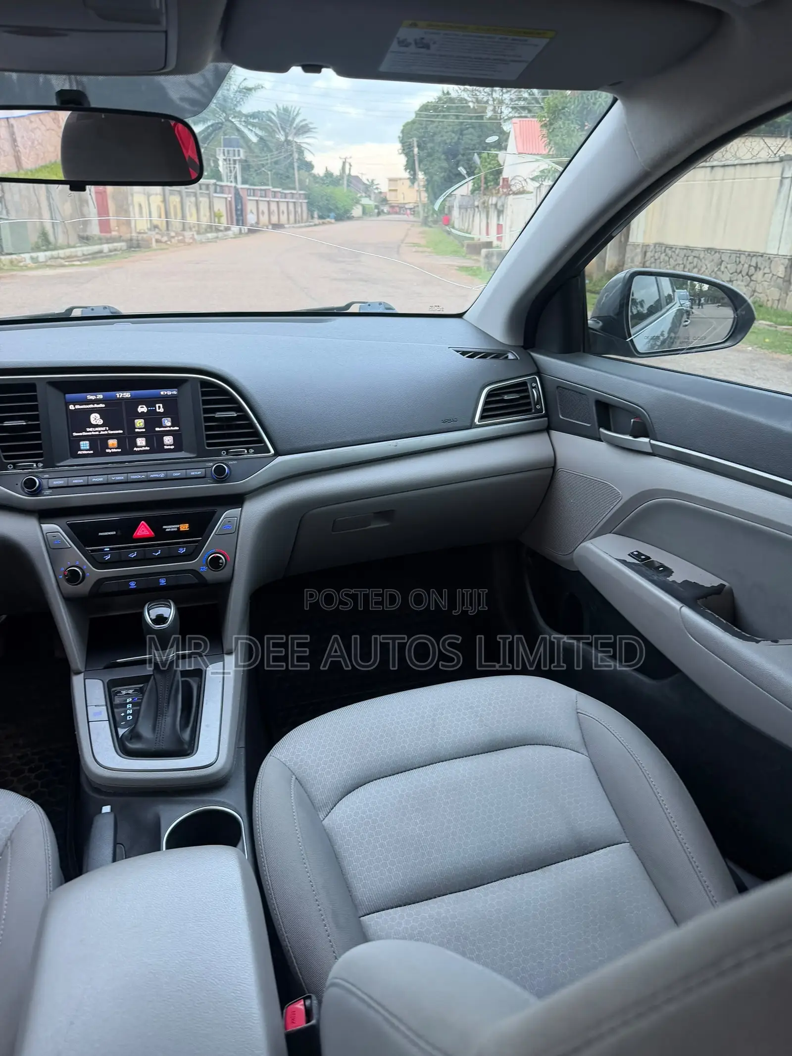 Hyundai Elantra 2017 Gray