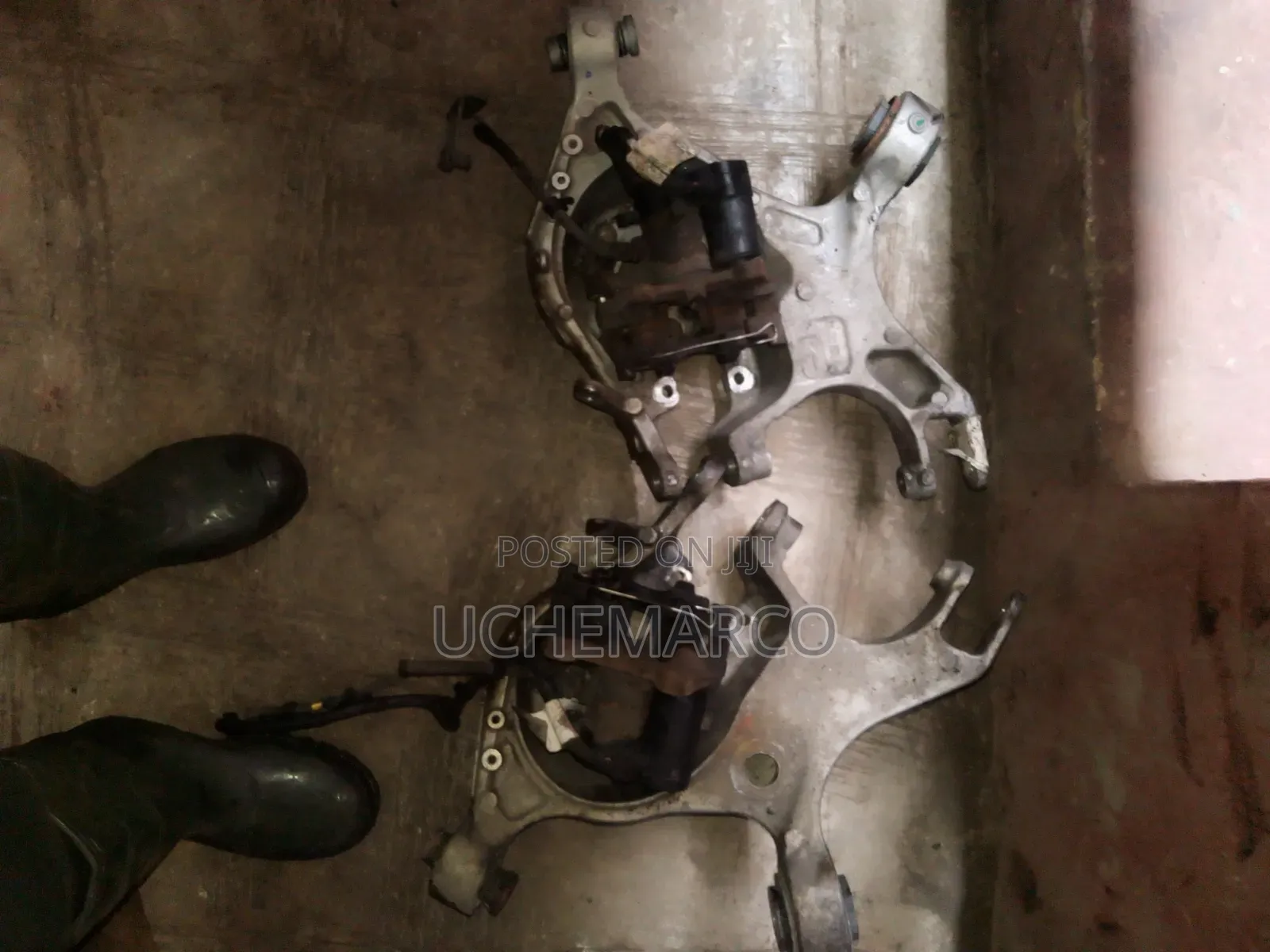 Spring Sitting for Ford Fusion 2015 and Ford Edge From 2015