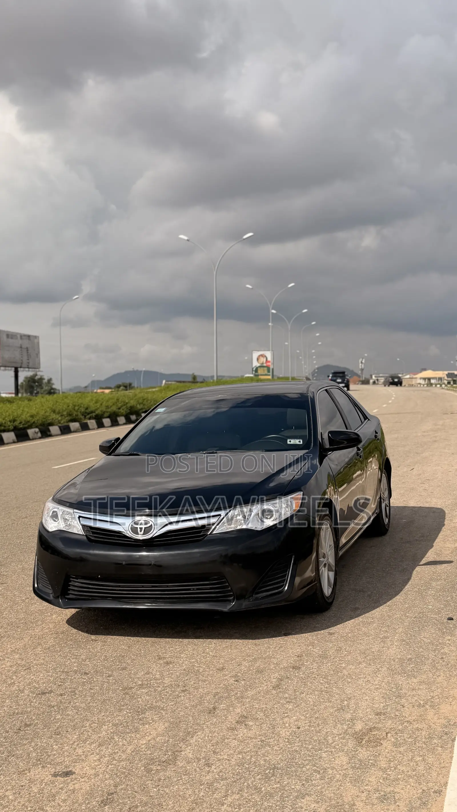 Toyota Camry XLE V6 4dr Sedan (3.5L 6cyl 6A) 2012 Black
