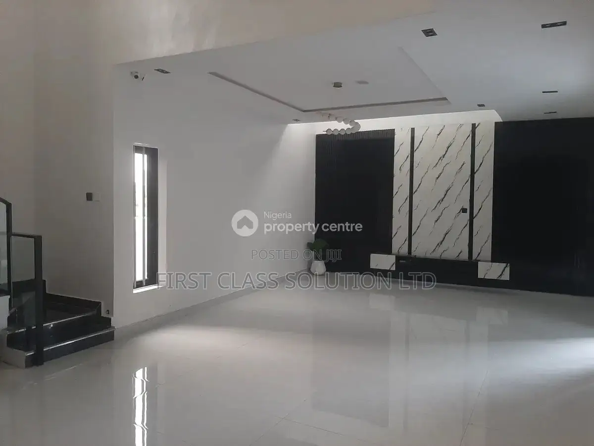 Furnished 5bdrm Duplex in Enugu State for sale