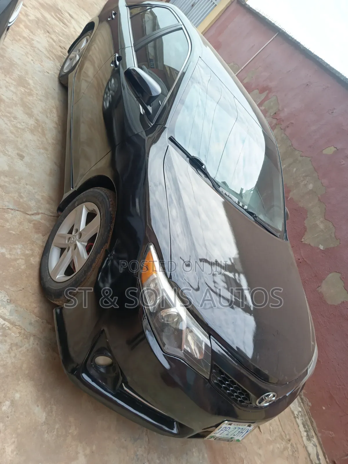 Toyota Camry SE 4dr Sedan (2.5L 4cyl 6A) 2013 Black