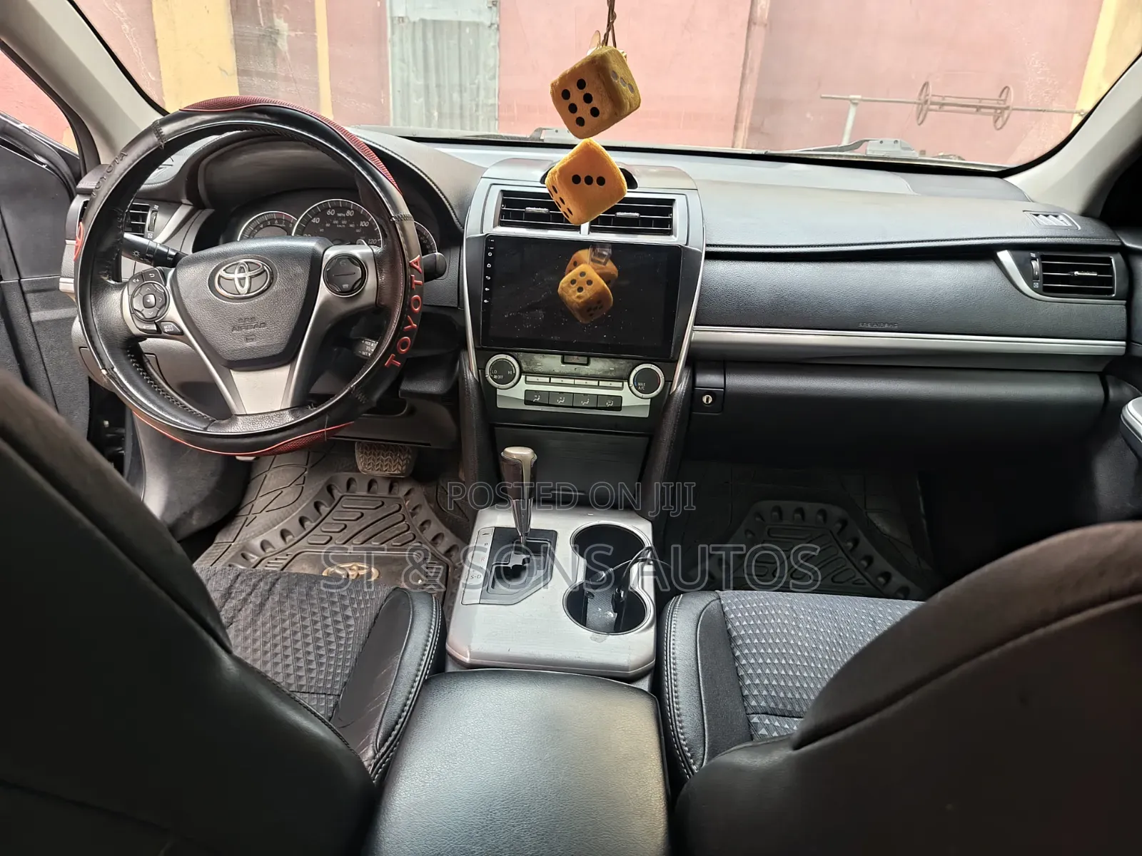 Toyota Camry SE 4dr Sedan (2.5L 4cyl 6A) 2013 Black