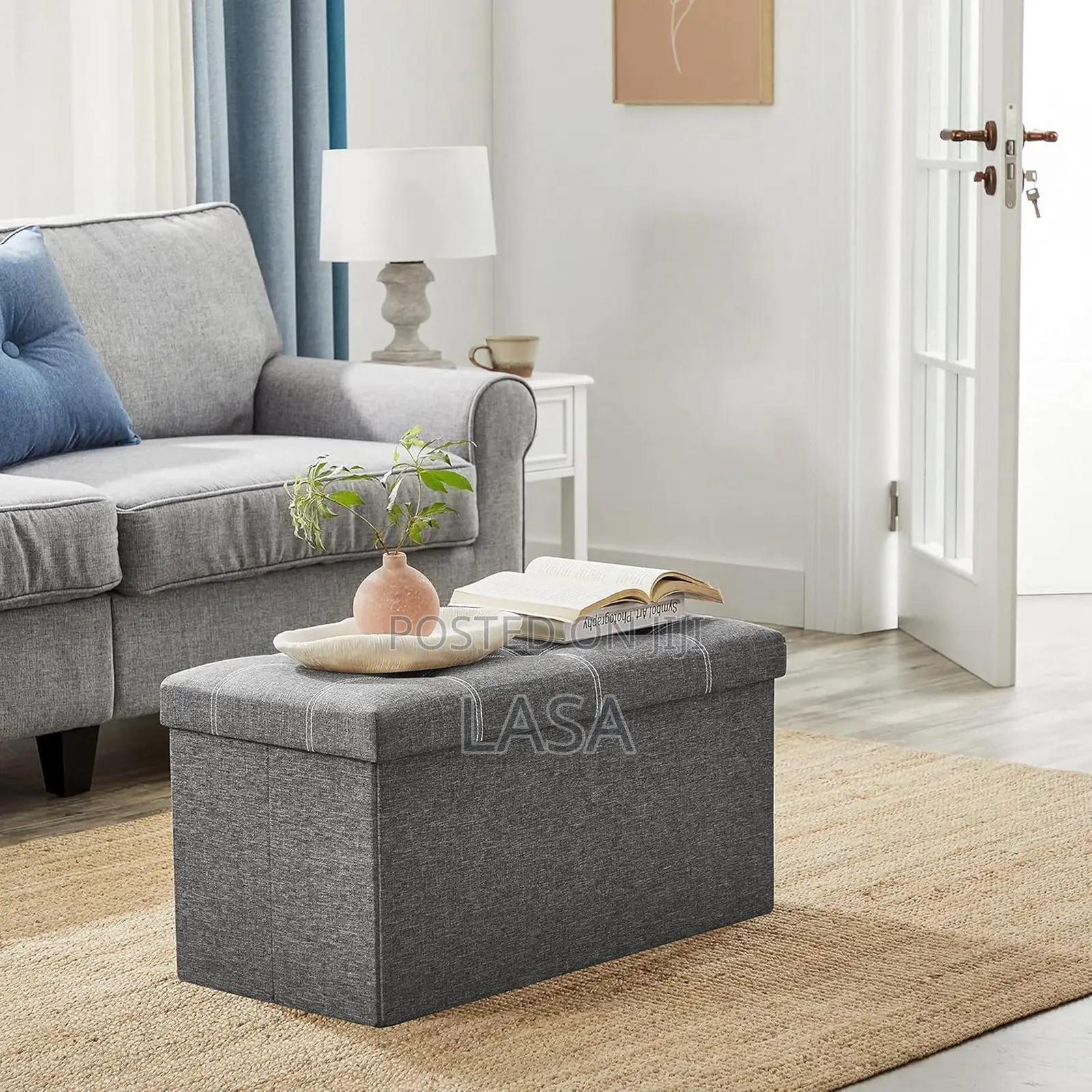 Compact Linen Storage Bench