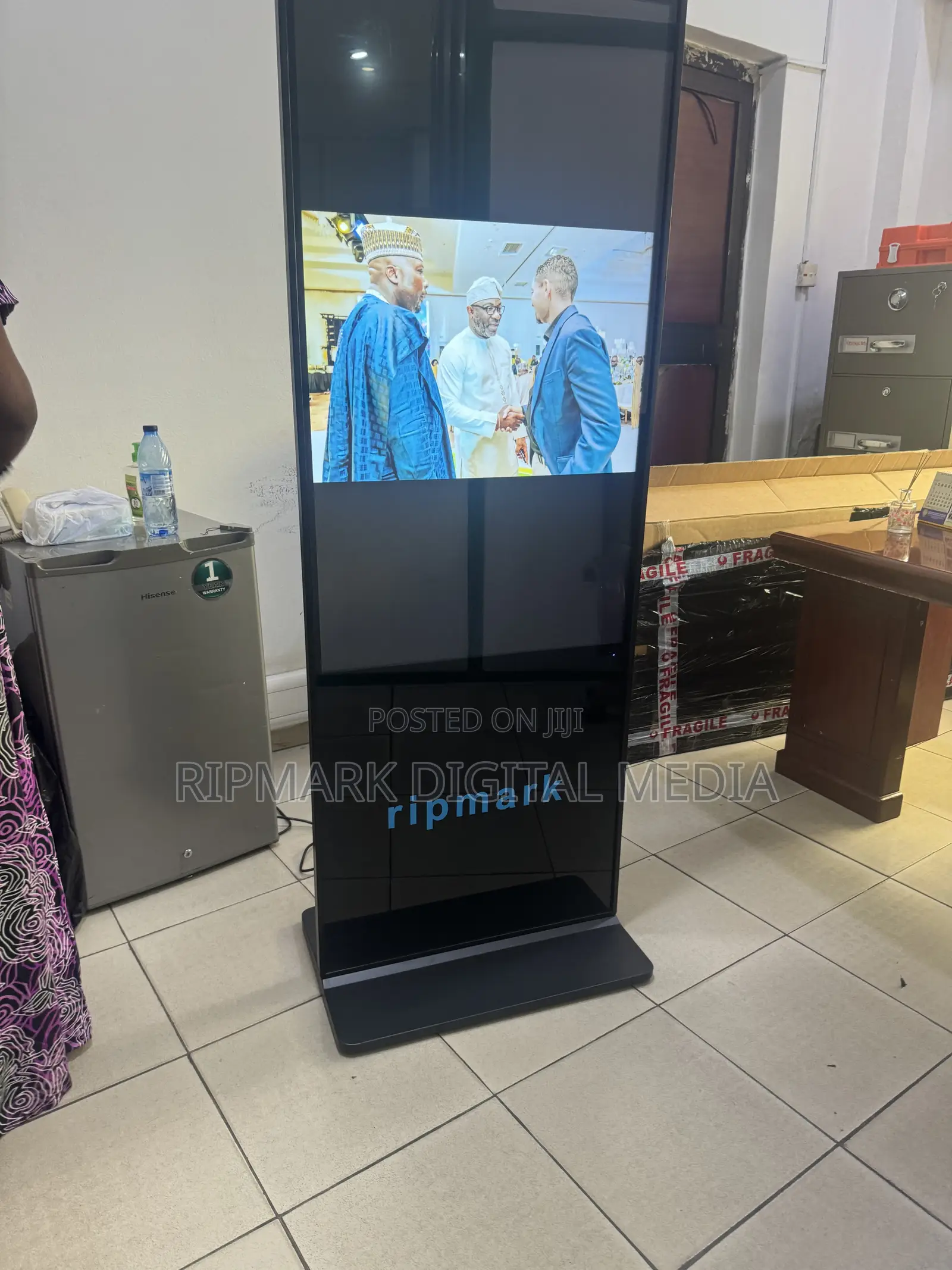 Brand New 50 Inch Floor Standing Touch Screen 4K Android Kiosk Display