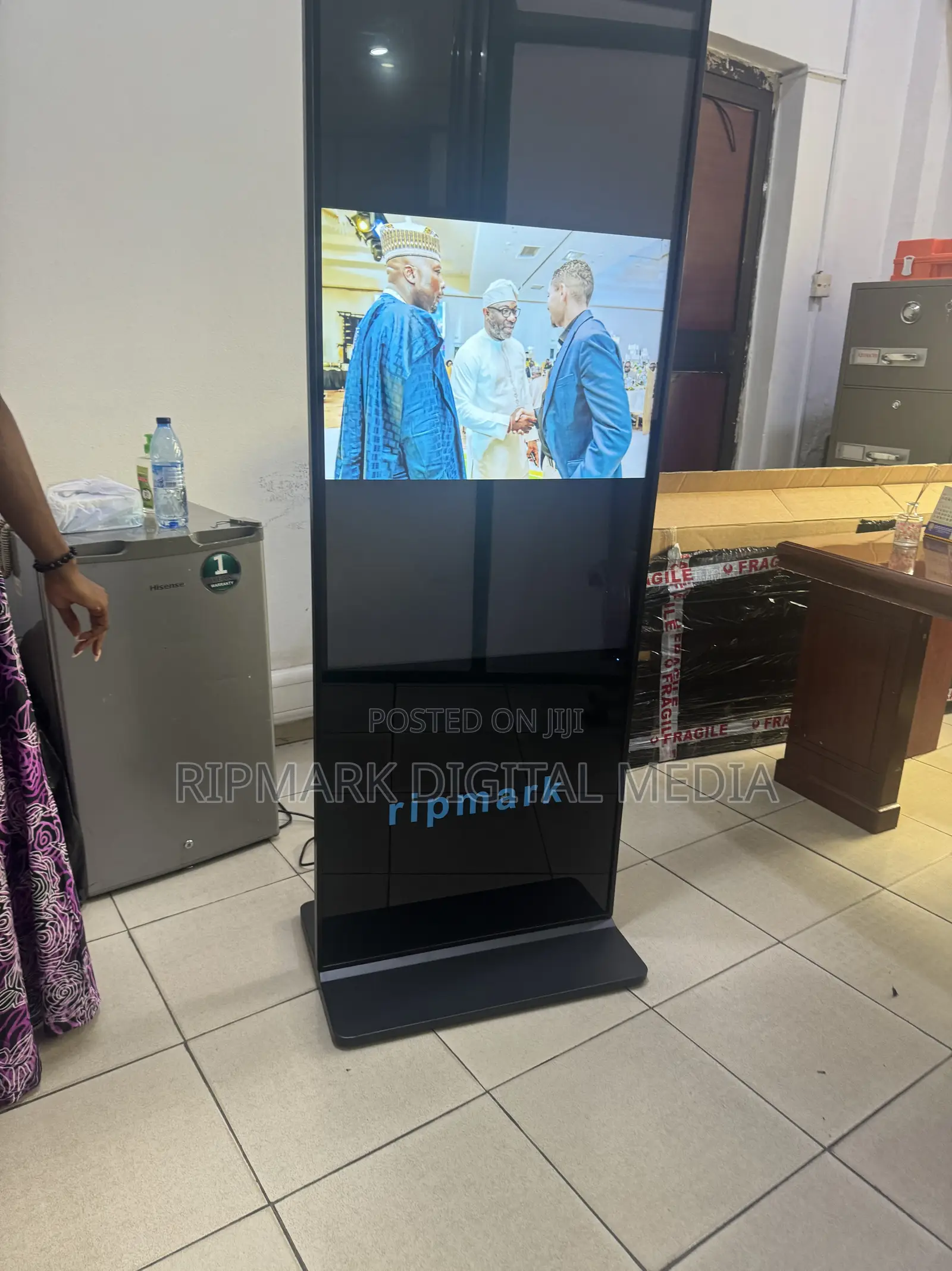 Brand New 50 Inch Floor Standing Touch Screen 4K Android Kiosk Display