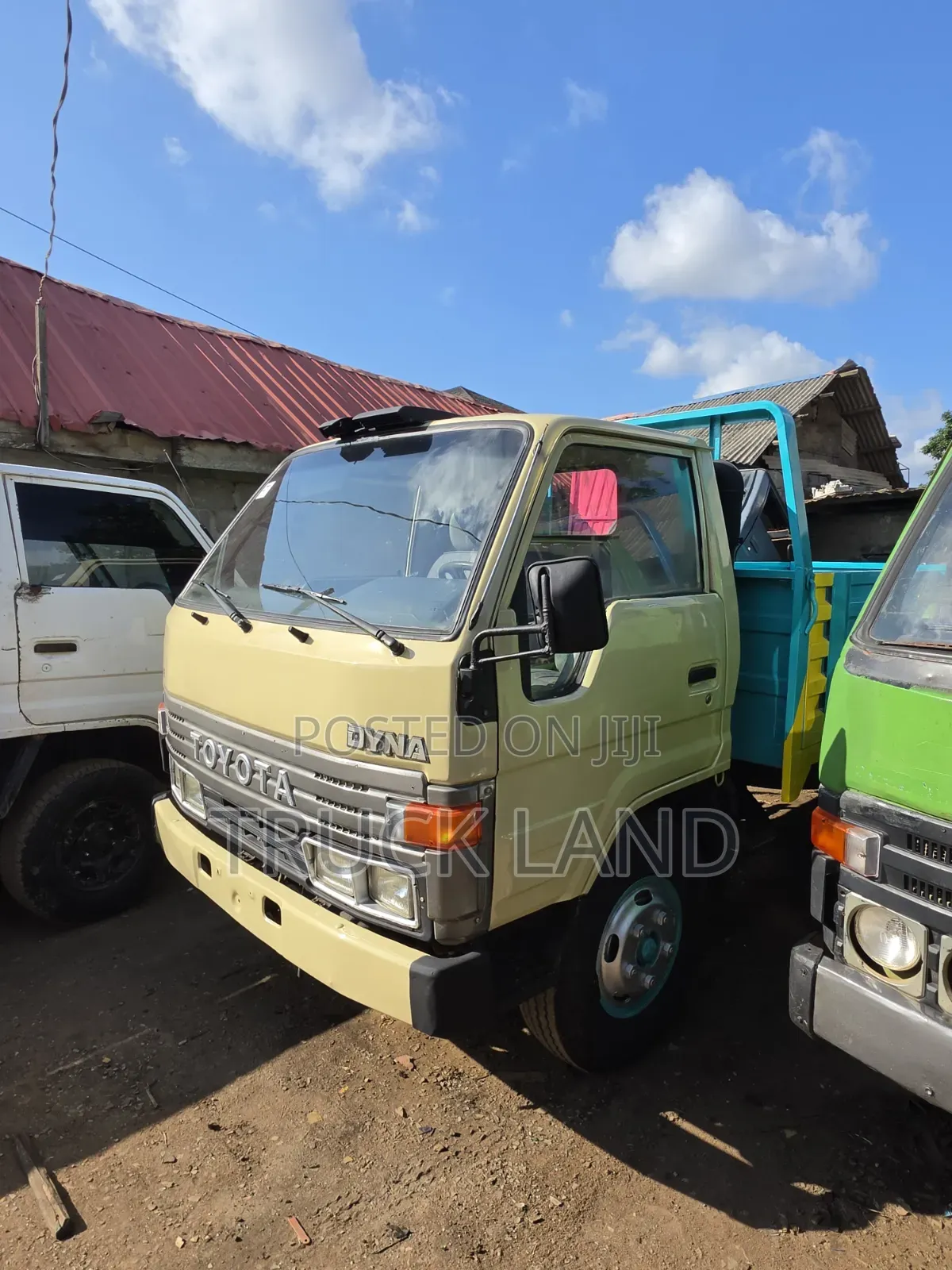 Toyota Dyna 200 Long Frame 3RZ Engine ( Unregistered)