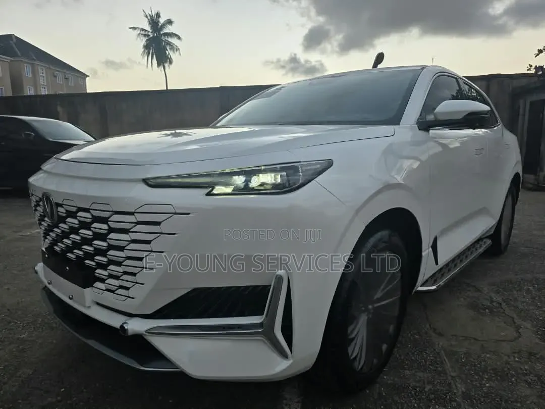 Changan UNI-K 2.0 Petrol AWD 2022 White