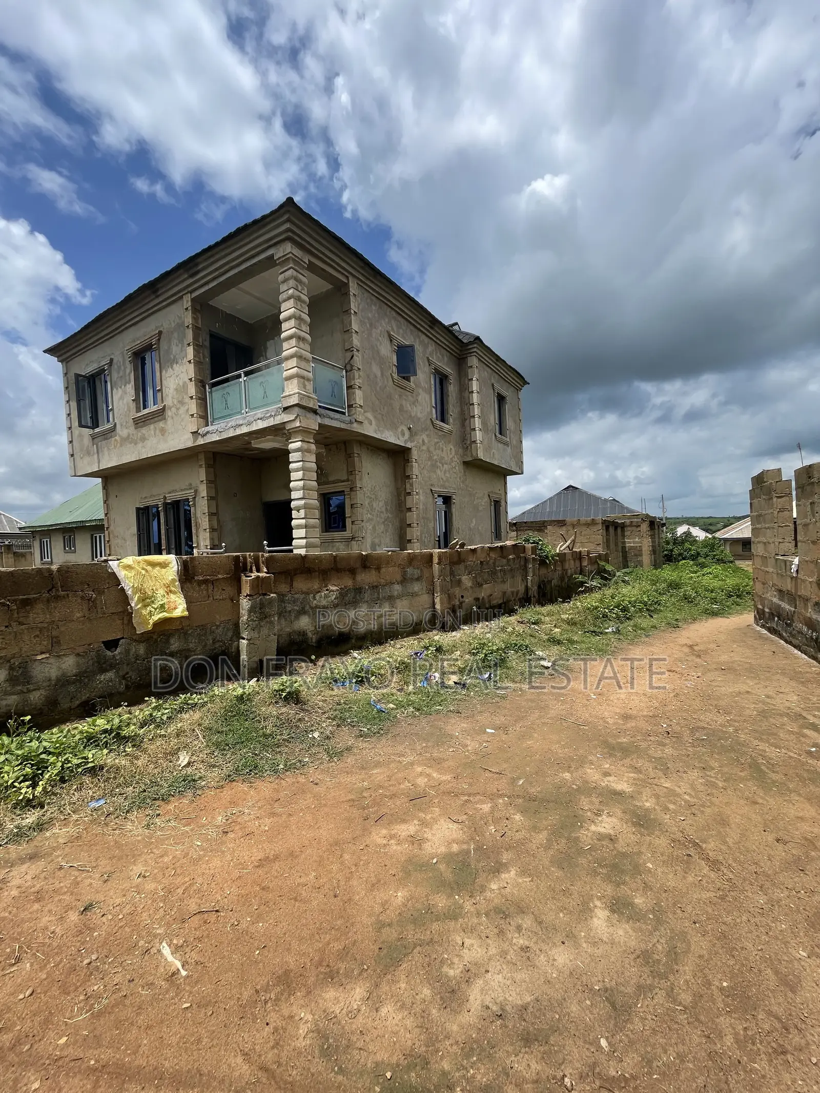 4bdrm Duplex in Ariyibi Apete, Ibadan for sale
