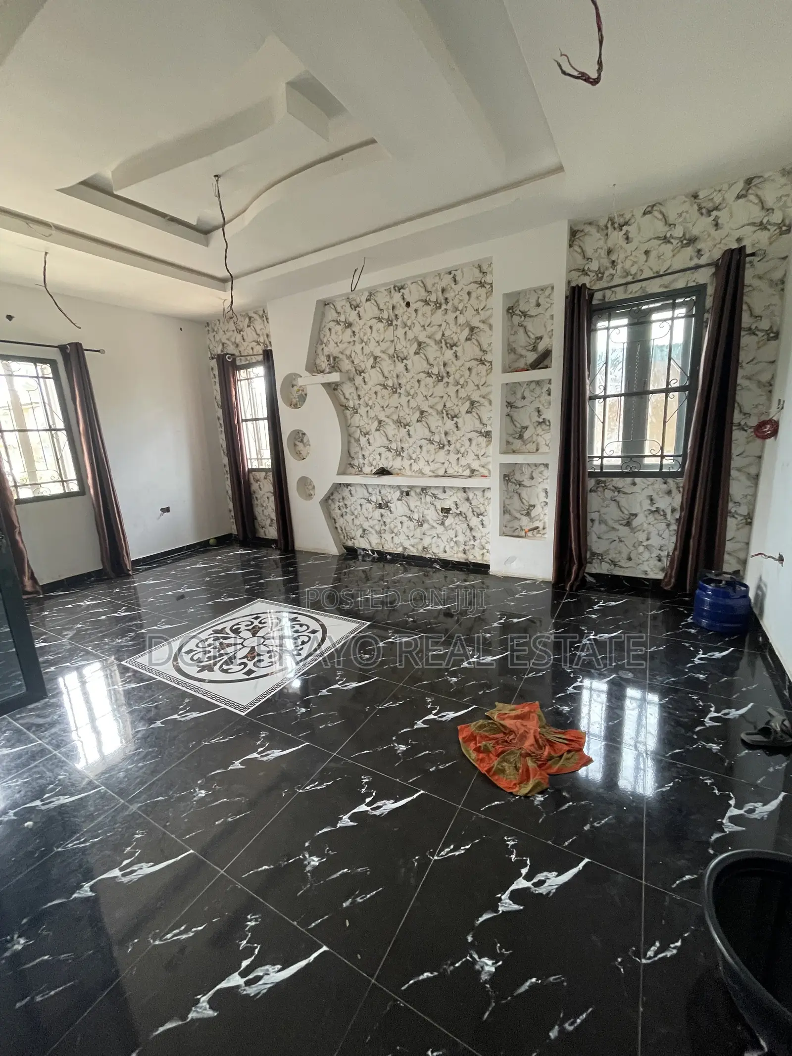 4bdrm Duplex in Ariyibi Apete, Ibadan for sale