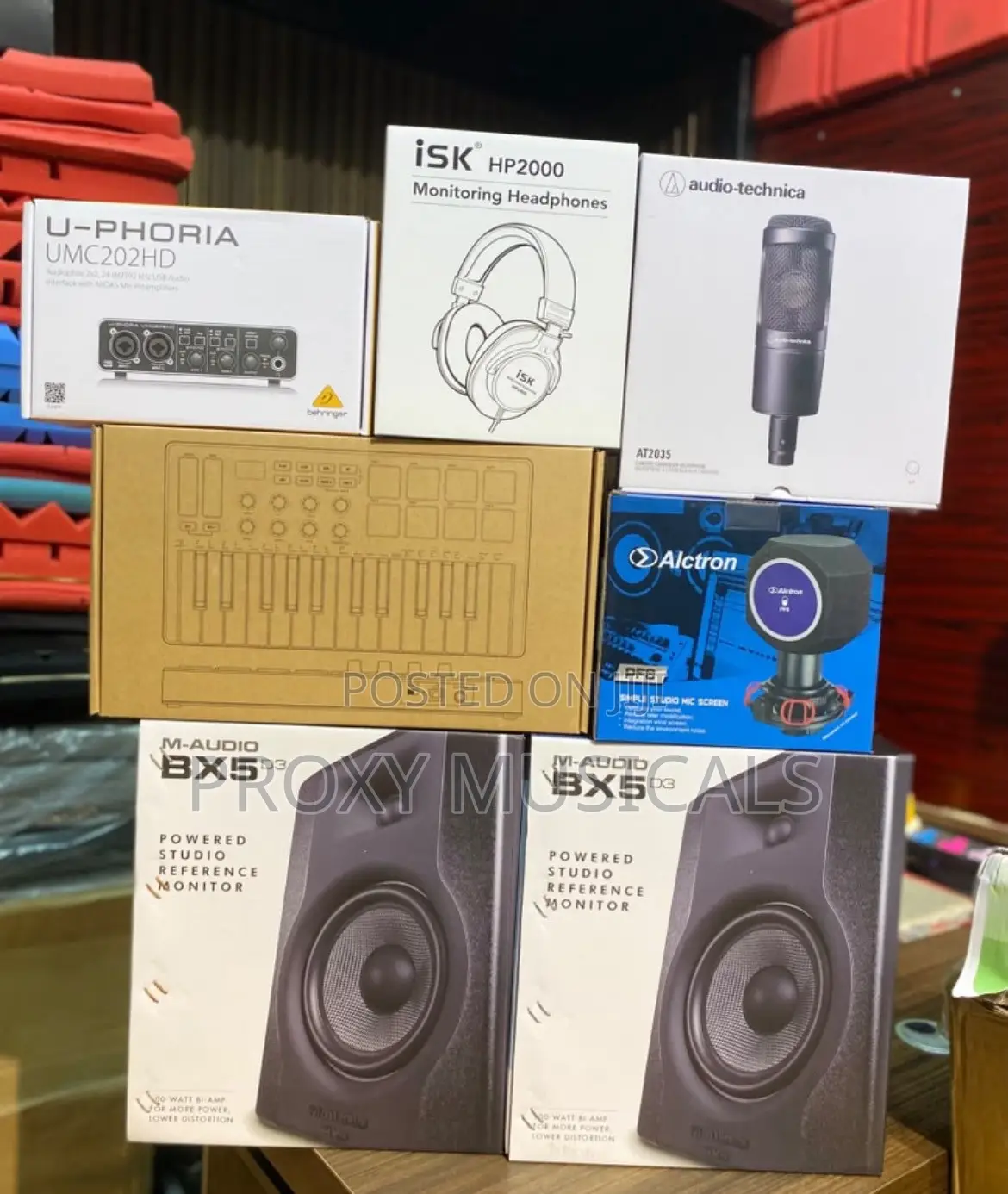 Behringer Umc202hd, M-Audio Bx5d3, At2035 & M-Vave Midi Studio Bundle