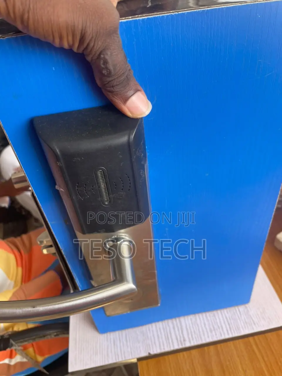 Modern Card Door Locks – Protect Your Home & Office
