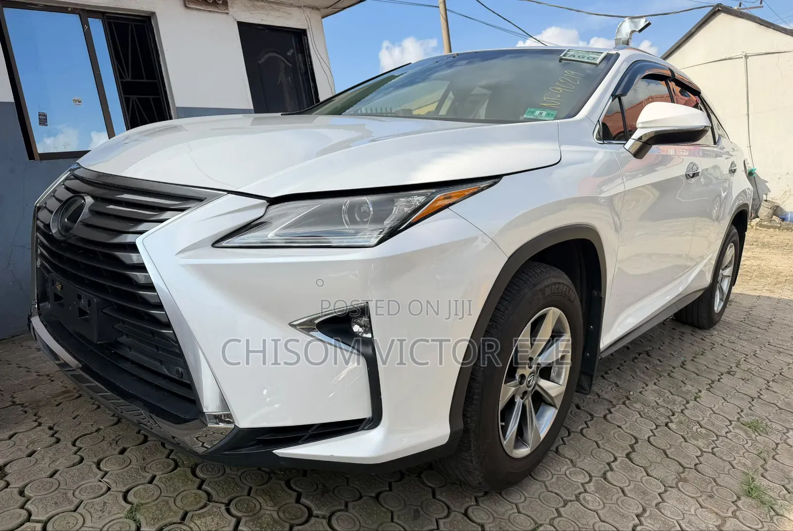 Lexus RX 350 FWD 2018 White