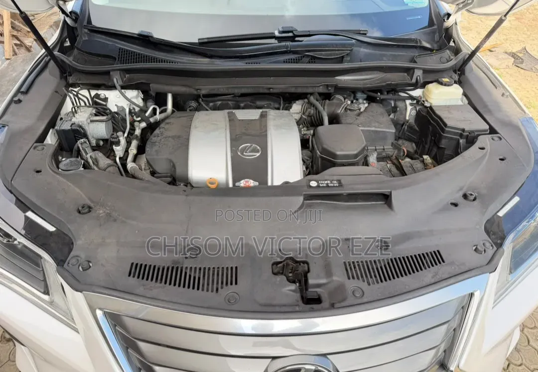 Lexus RX 350 FWD 2018 White
