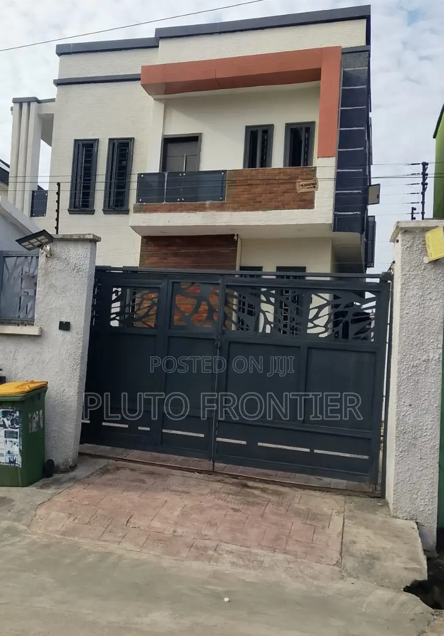 4bdrm Duplex in Gbajumo, Adeniran Ogunsanya for sale
