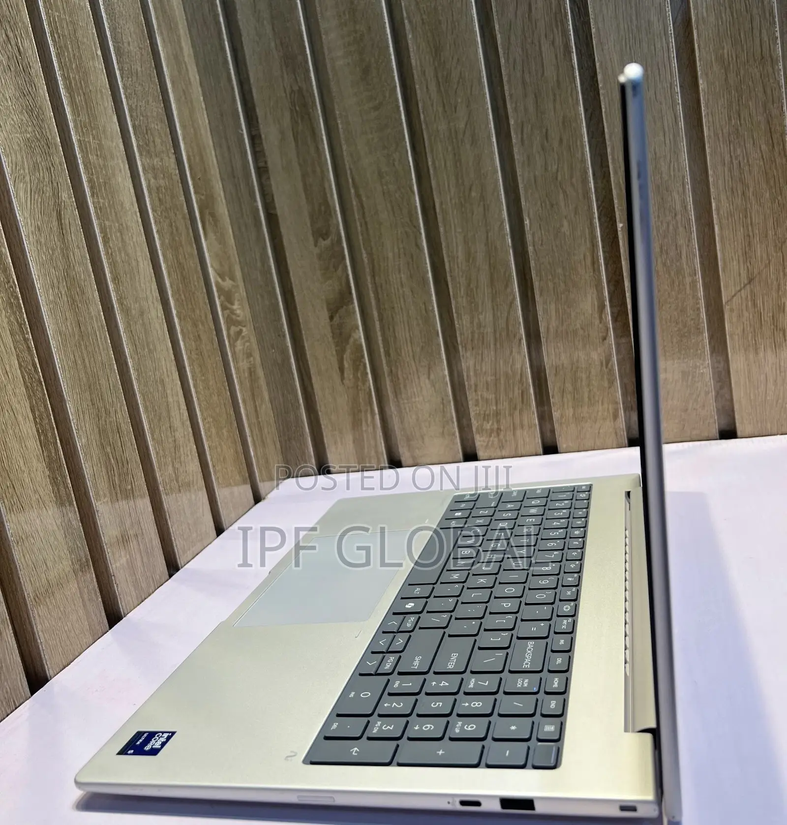 Laptop HP EliteBook 8 G1i 16GB Intel Core Ultra 5 SSD 512GB