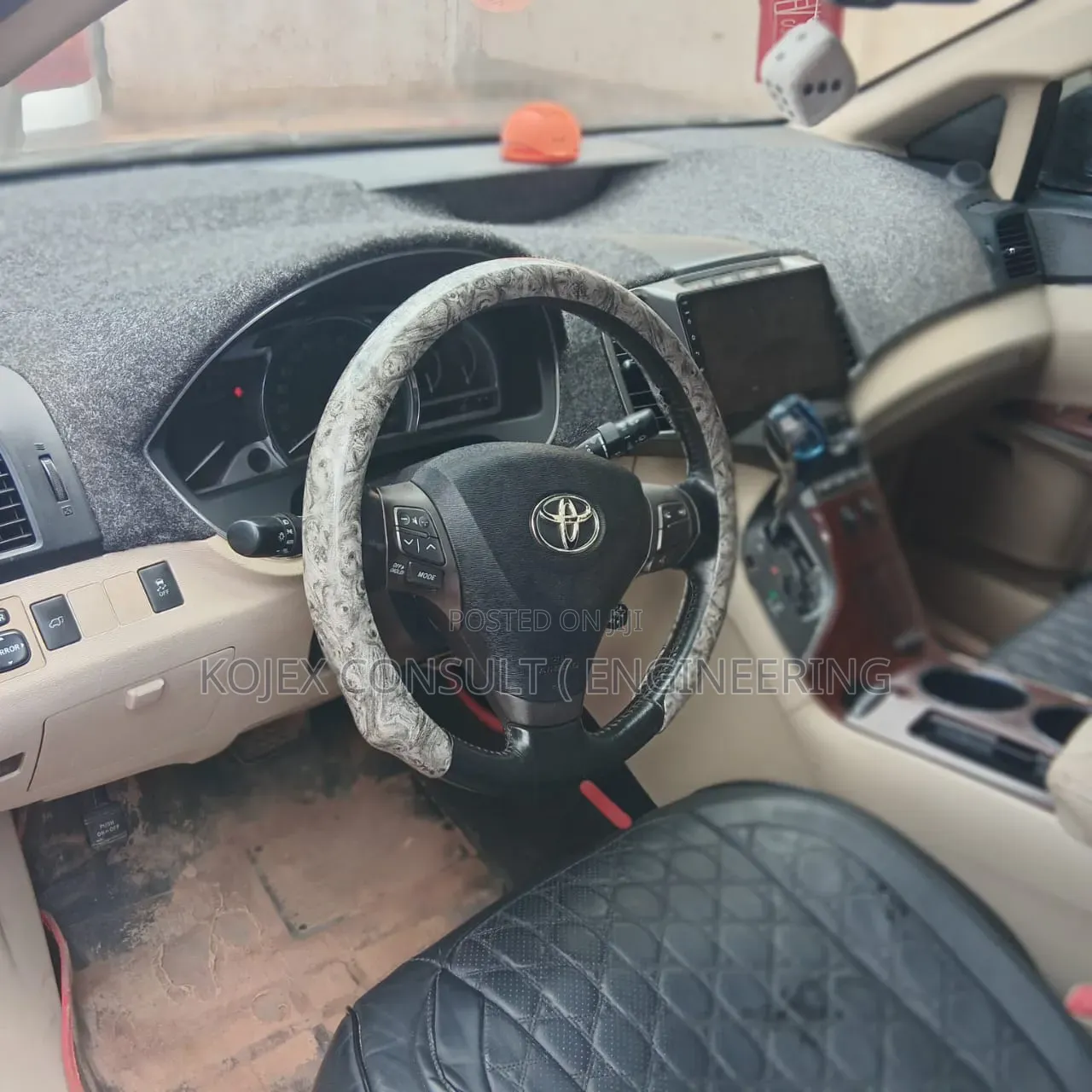 Toyota Venza XLE 2010 Black