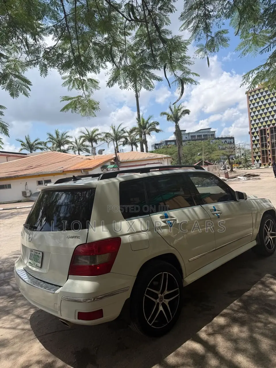 Mercedes-Benz GLK-Class 2010 White