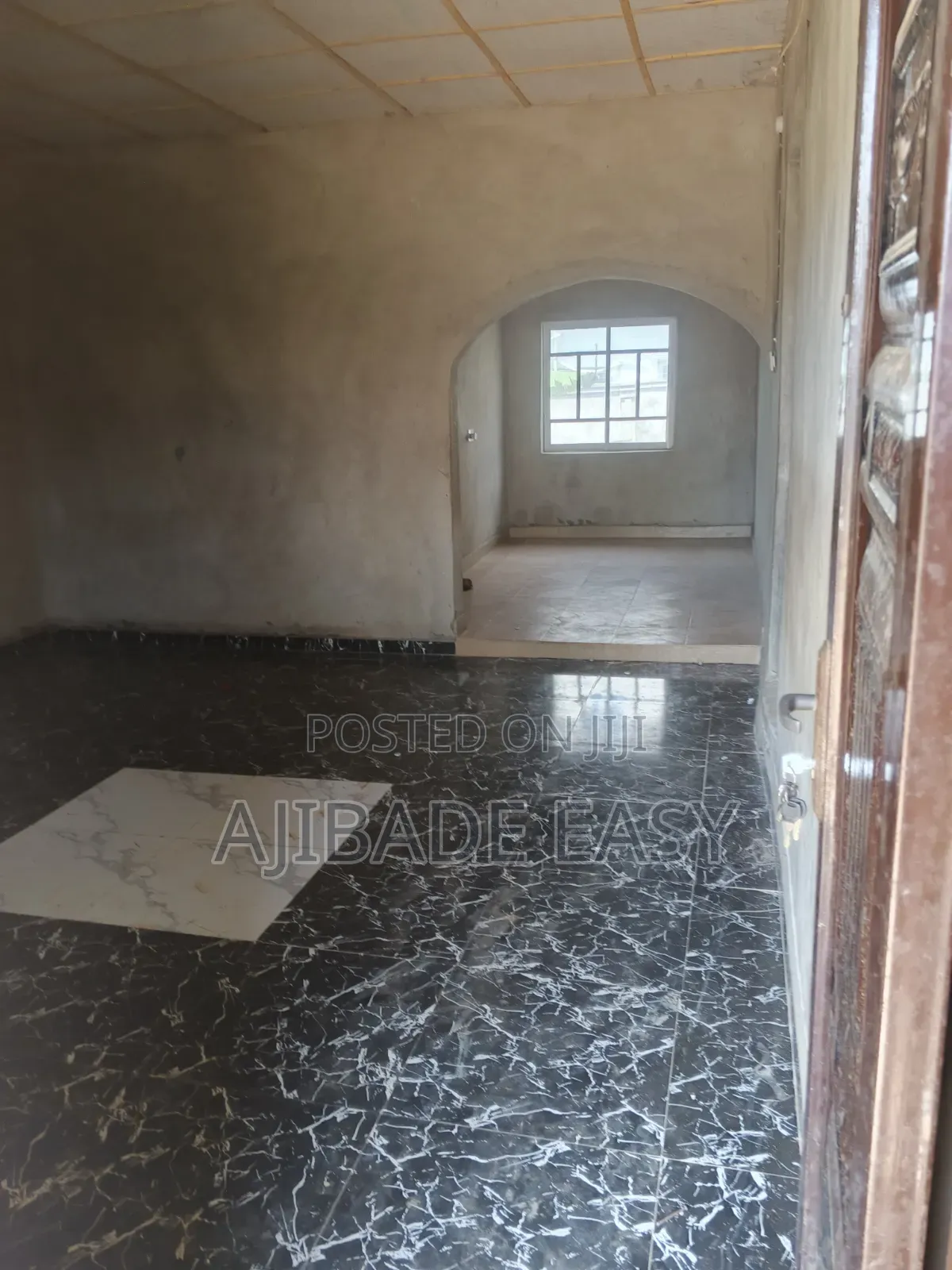 4bdrm Bungalow in Ayobo for sale