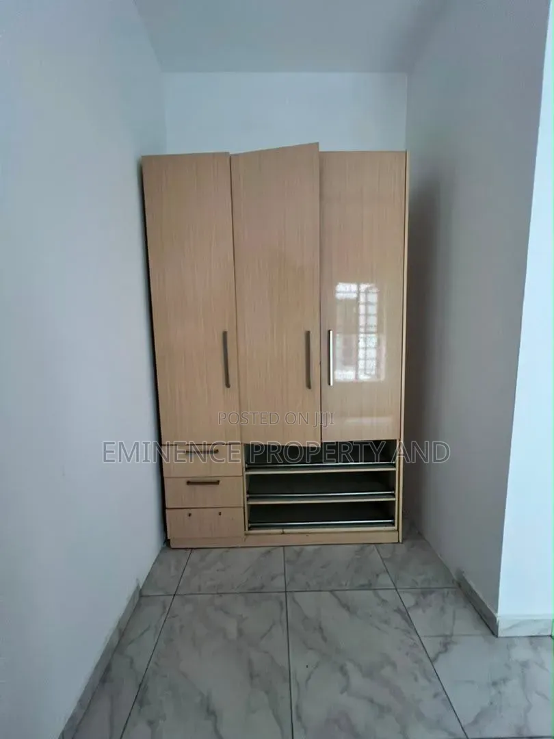 4bdrm Duplex in Lekki Expressway for rent